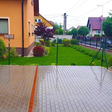 Гостьовий будинок Privat Velvet Турчянське Тепліце Екстер'єр фото
